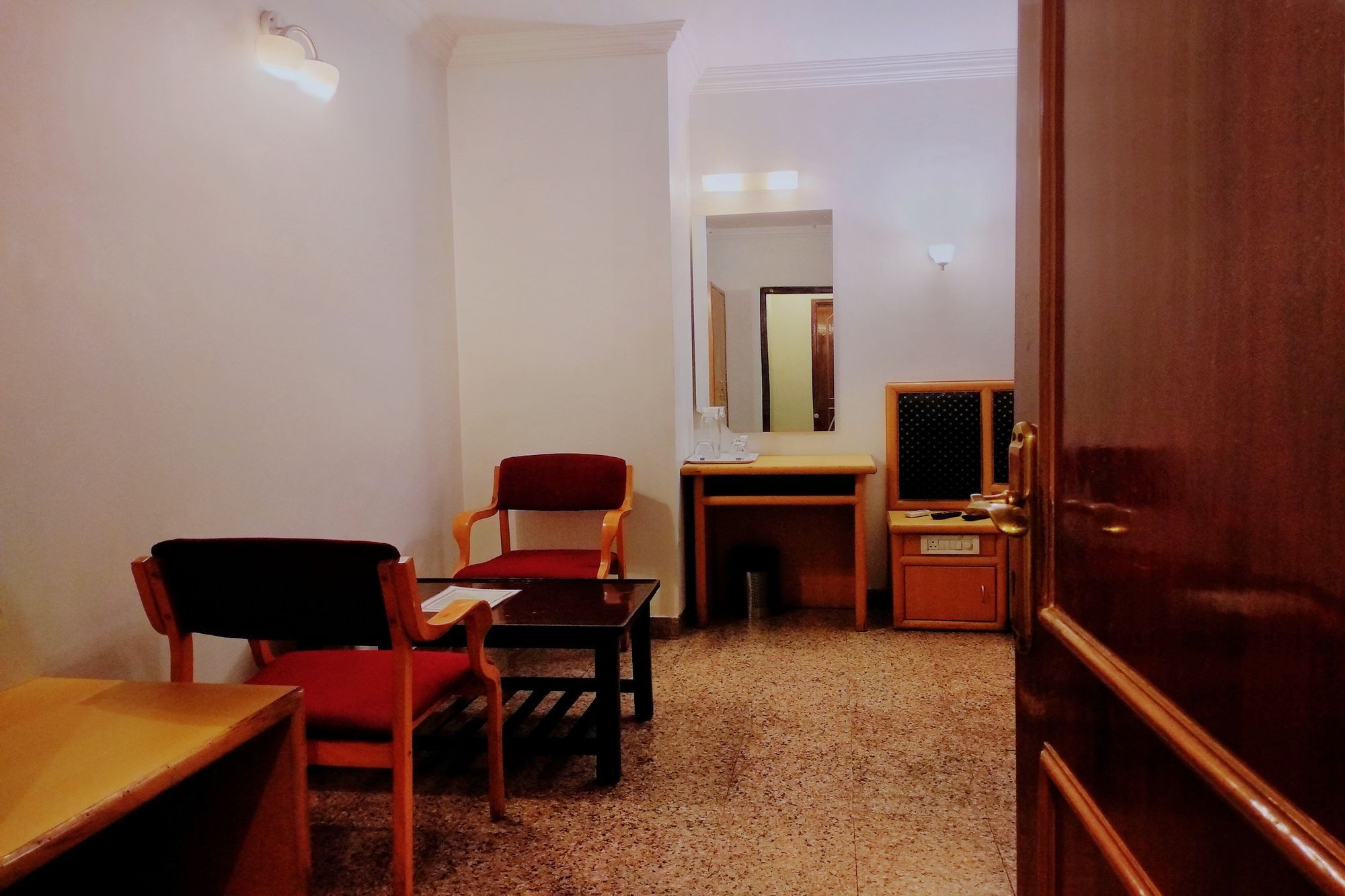 Oyo 539 Hotel Pearl Inn Bengaluru Kültér fotó