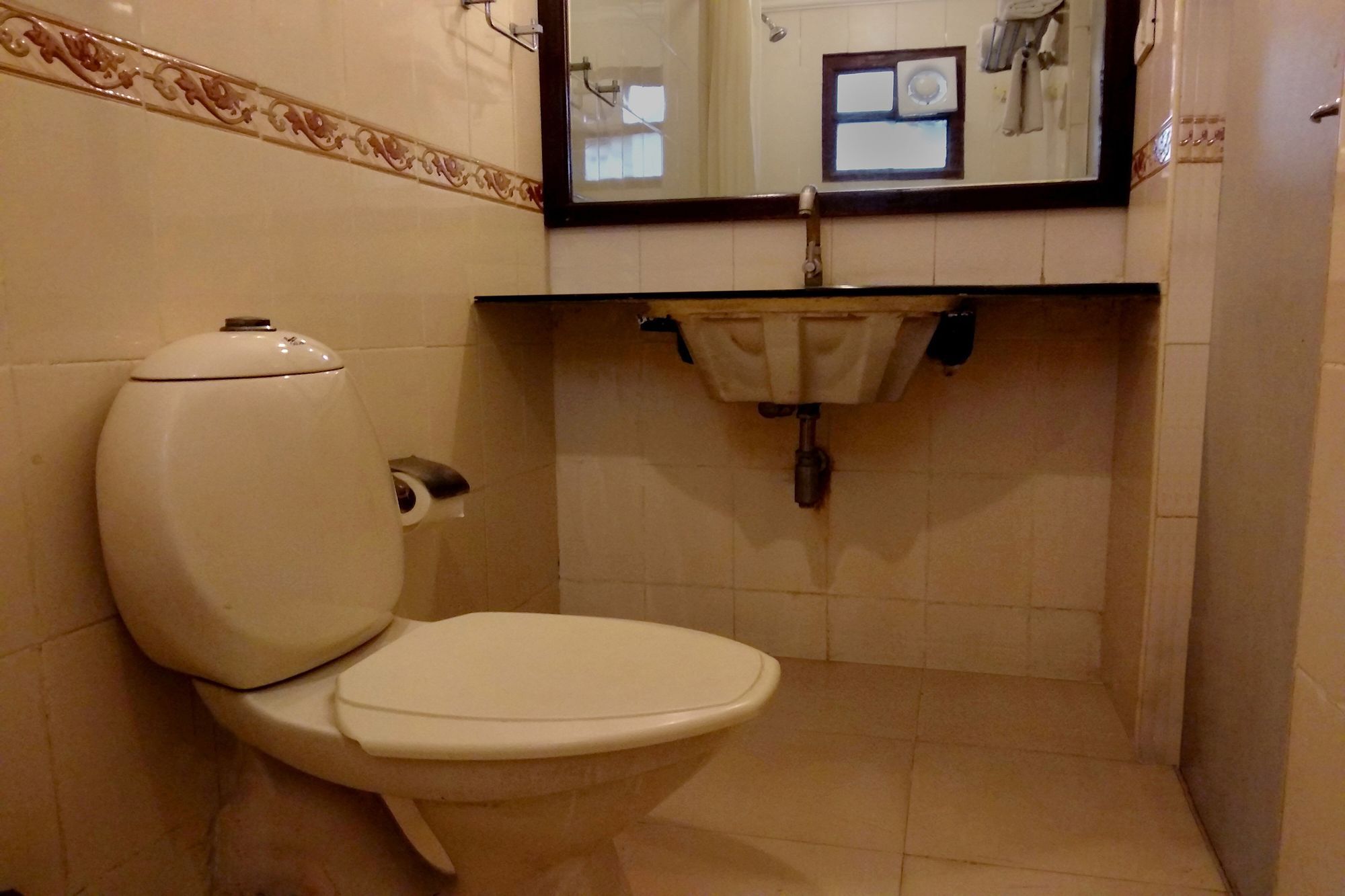 Oyo 539 Hotel Pearl Inn Bengaluru Kültér fotó