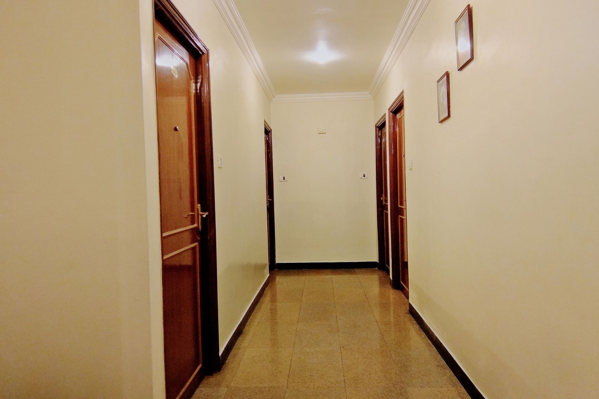 Oyo 539 Hotel Pearl Inn Bengaluru Kültér fotó